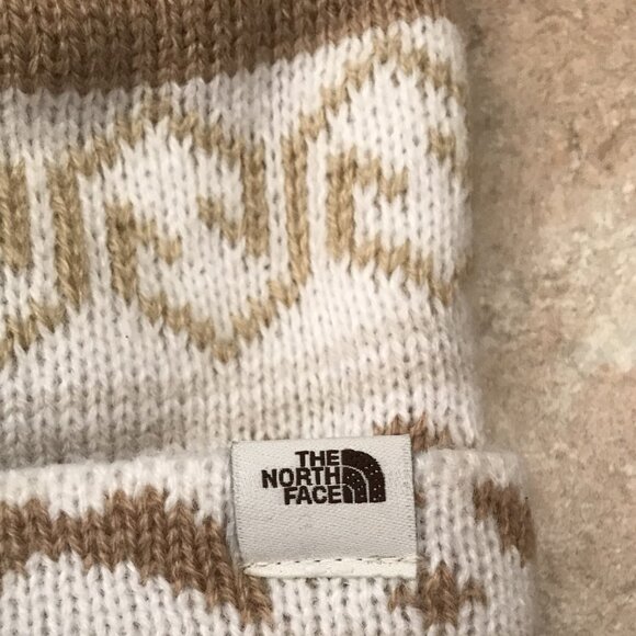 The North Face Fair Isle Beanie Snow Hat Unisex - Picture 2 of 8